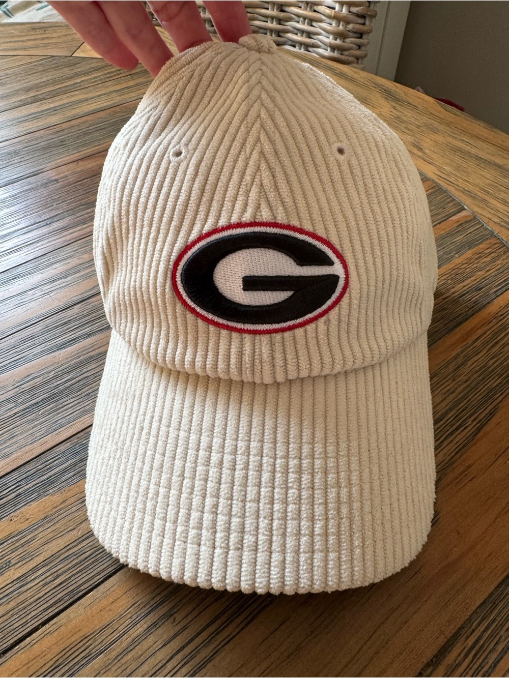 Georgia Bulldogs Cream Corduroy Hat with G Logo NWT